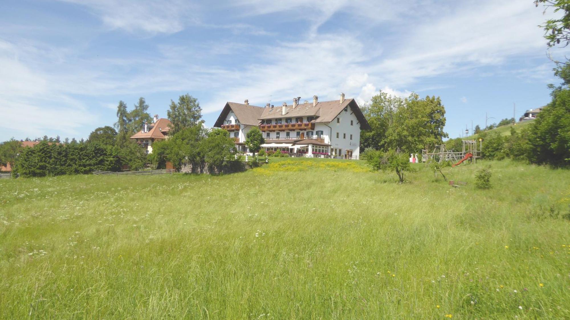 Villa Maier Сопрабольцано Экстерьер фото